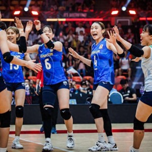 3-1！女排世锦赛首个决赛诞生 他们这一刻等了73年 亚洲独苗出局